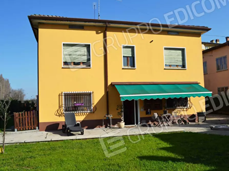 Immagine 1 di Appartamento in vendita  in Via Monsignor Fontana 21 a Isola Della Scala