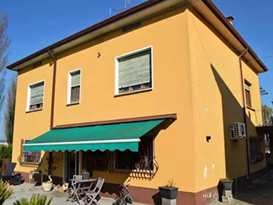 Immagine 2 di Appartamento in vendita  in Via Monsignor Fontana 21 a Isola Della Scala