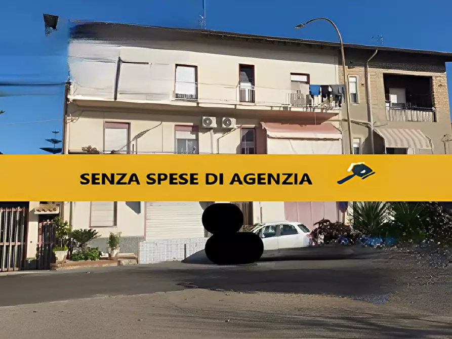 Immagine 1 di Negozio in vendita  in via Salvo D'Acquisto, 14 a Milena