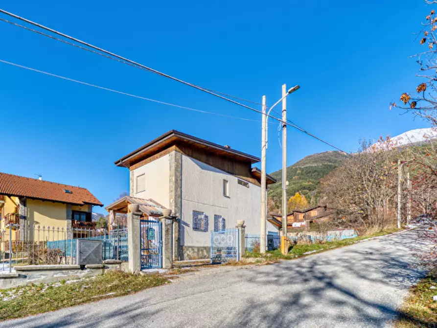 Immagine 22 di Casa indipendente in vendita  in Via La Roche 21 a Oulx