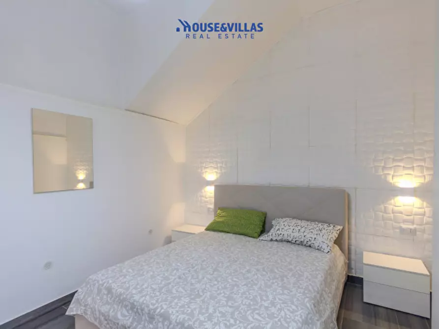 Immagine 11 di Casa indipendente in vendita  in traversa XI corso garibaldi a Avola