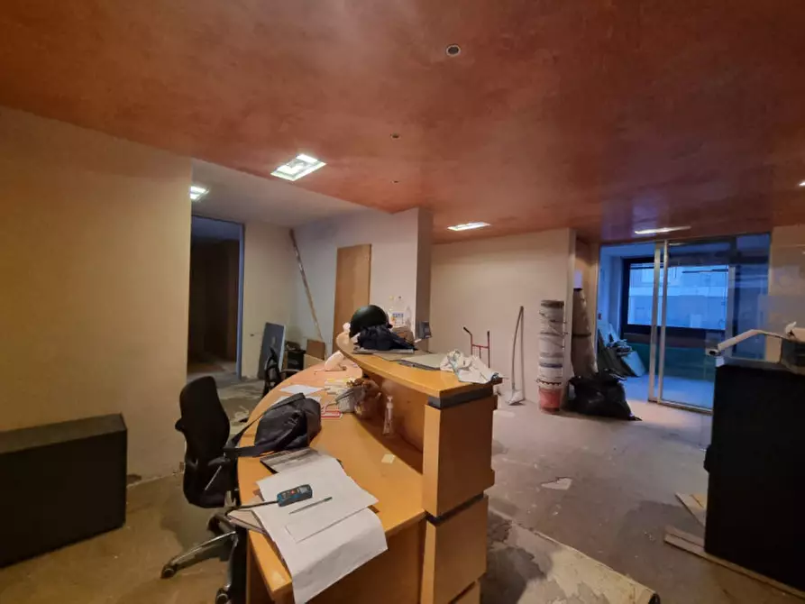 Immagine 2 di Ufficio in vendita  in Piazza Alcide De Gasperi a Padova