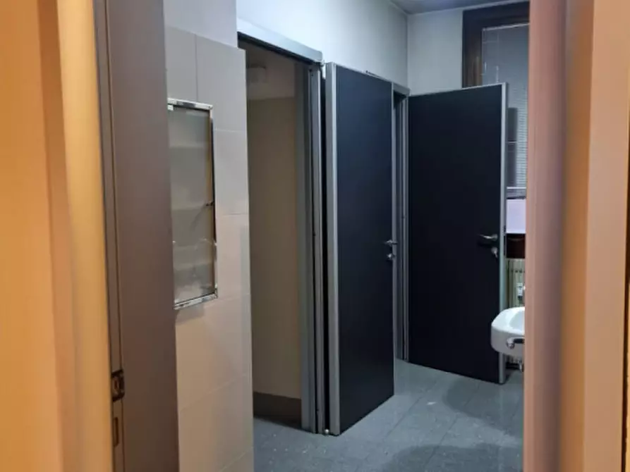 Immagine 8 di Ufficio in vendita  in Piazza Alcide De Gasperi a Padova