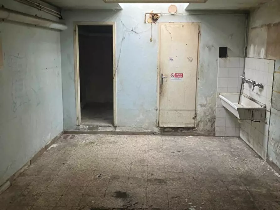 Immagine 9 di Appartamento in vendita  in VIA SELVATICO a Padova