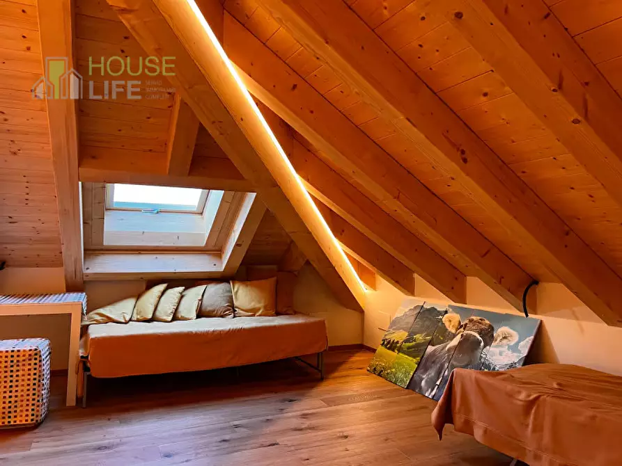 Immagine 21 di Casa bifamiliare in vendita  in via XXVII aprile a Roana