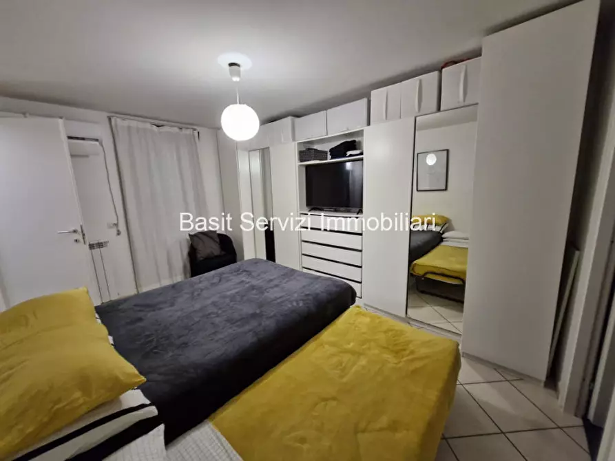 Immagine 13 di Appartamento in vendita  in Via Piglio a Roma