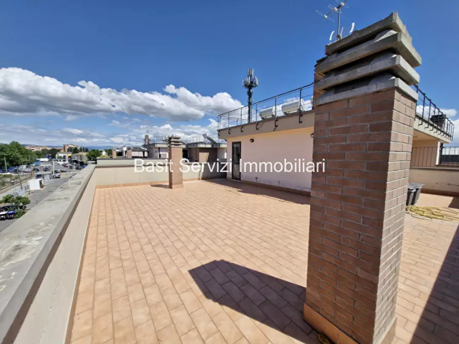 Immagine 22 di Appartamento in vendita  in Via Piglio a Roma