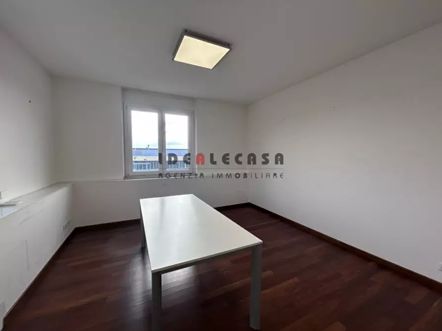 Immagine 10 di Ufficio in affitto  in Via Galileo Galilei a Selvazzano Dentro