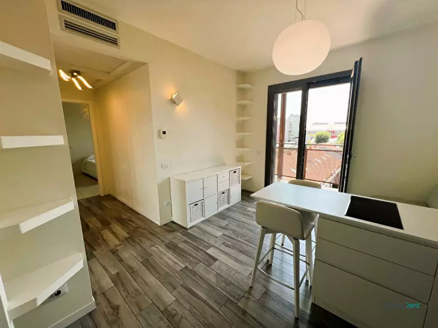 Immagine 1 di Appartamento in affitto  in Via Enrico Cosenz a Milano