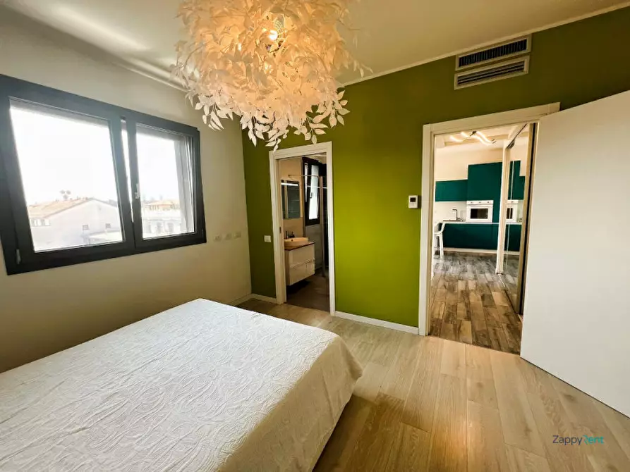 Immagine 8 di Appartamento in affitto  in Via Enrico Cosenz a Milano