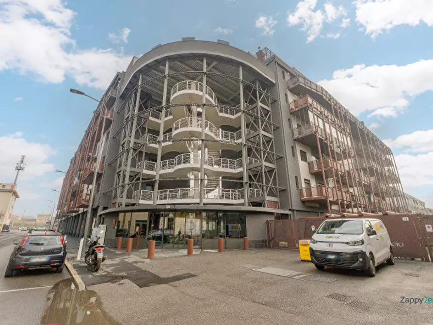 Immagine 37 di Appartamento in affitto  in Via Enrico Cosenz, 13 a Milano