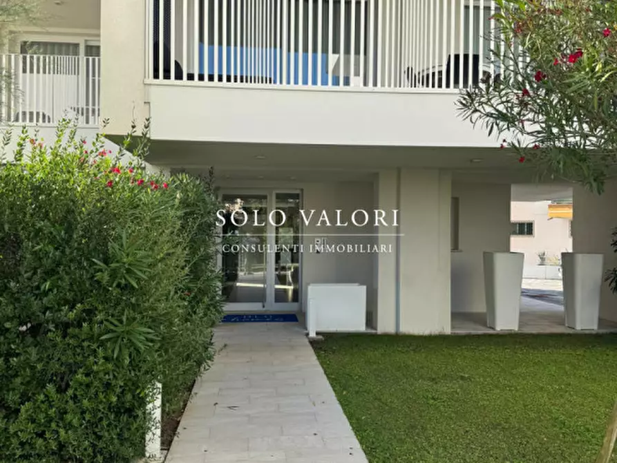 Immagine 6 di Appartamento in vendita  in Piazza Giuseppe Mazzini a Jesolo