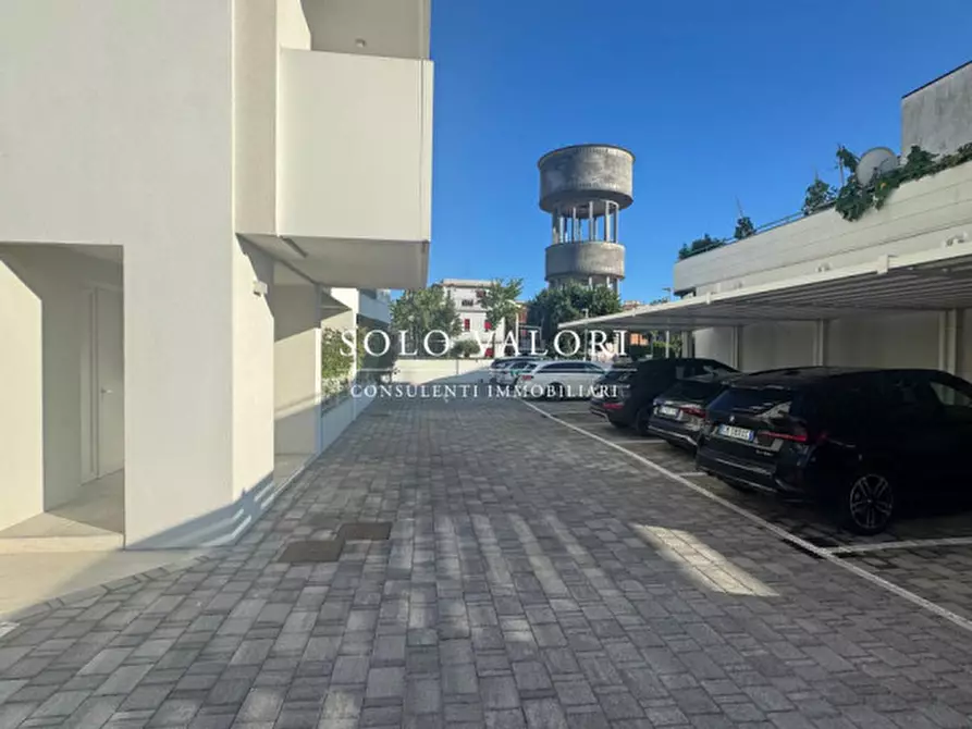 Immagine 11 di Appartamento in vendita  in Piazza Giuseppe Mazzini a Jesolo