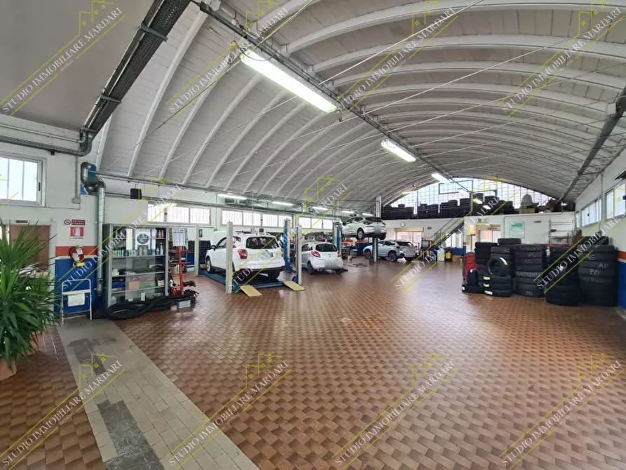 Immagine 10 di Capannone industriale in vendita  in via pierluigi da palestrina 146 a Modena