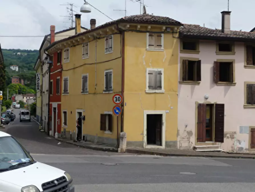 Immagine 2 di Villetta a schiera in vendita  in Via San Giovanni di Dio 1 a Mezzane Di Sotto