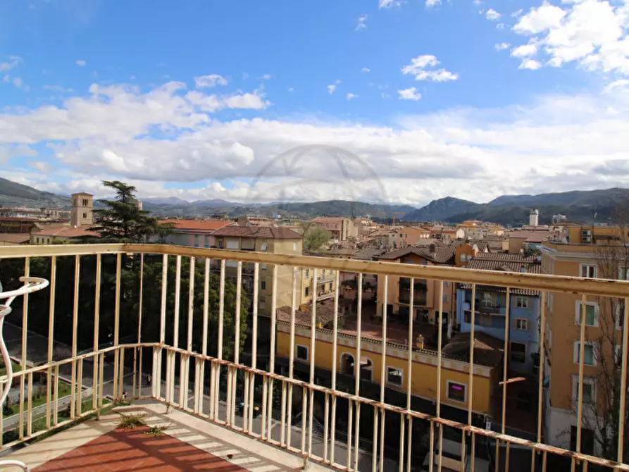 Immagine 5 di Appartamento in vendita  in Largo Ezio Ottaviani a Terni