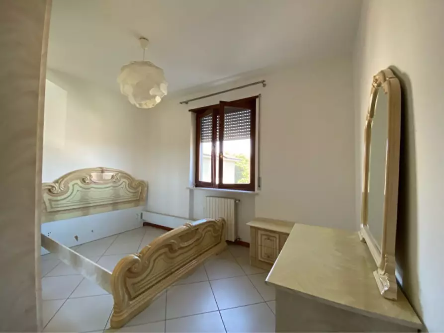 Immagine 6 di Appartamento in vendita  in via Borgo Quaresima a Roverbella