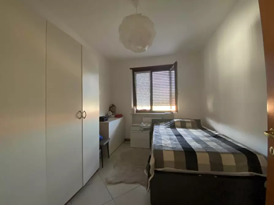 Immagine 8 di Appartamento in vendita  in via Borgo Quaresima a Roverbella