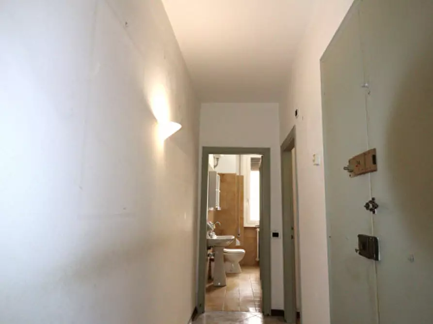 Immagine 20 di Appartamento in vendita  in via Roma a Terranuova Bracciolini