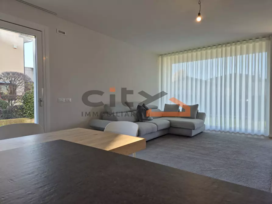 Immagine 2 di Casa indipendente in vendita  a Cassola