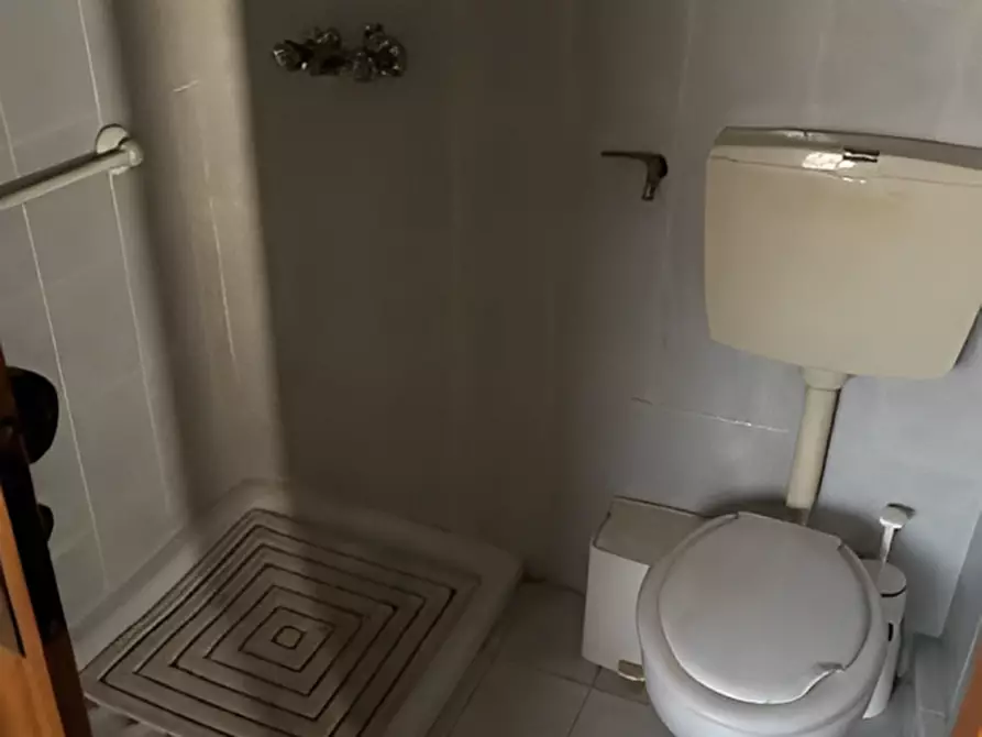 Immagine 7 di Appartamento in vendita  in Via Ceriani 15 a Sesto Calende