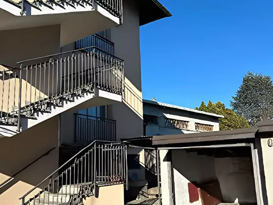 Immagine 9 di Appartamento in vendita  in Via Ceriani 15 a Sesto Calende