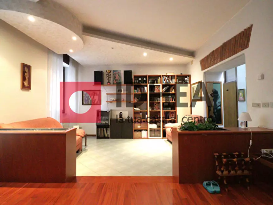 Immagine 1 di Appartamento in vendita  a Treviso