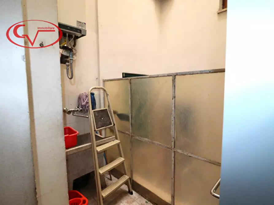 Immagine 6 di Appartamento in vendita  in via Roma a Terranuova Bracciolini