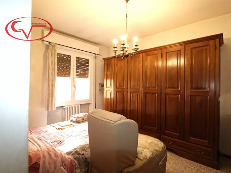 Immagine 14 di Appartamento in vendita  in via Roma a Terranuova Bracciolini