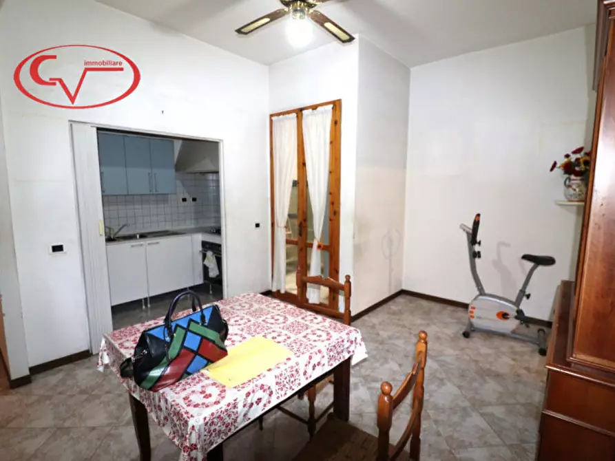 Immagine 23 di Appartamento in vendita  in via Roma a Terranuova Bracciolini