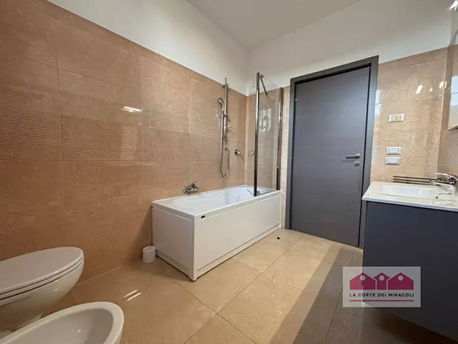 Immagine 10 di Appartamento in affitto  in Stradone dei nicolosi 167 a Vicenza