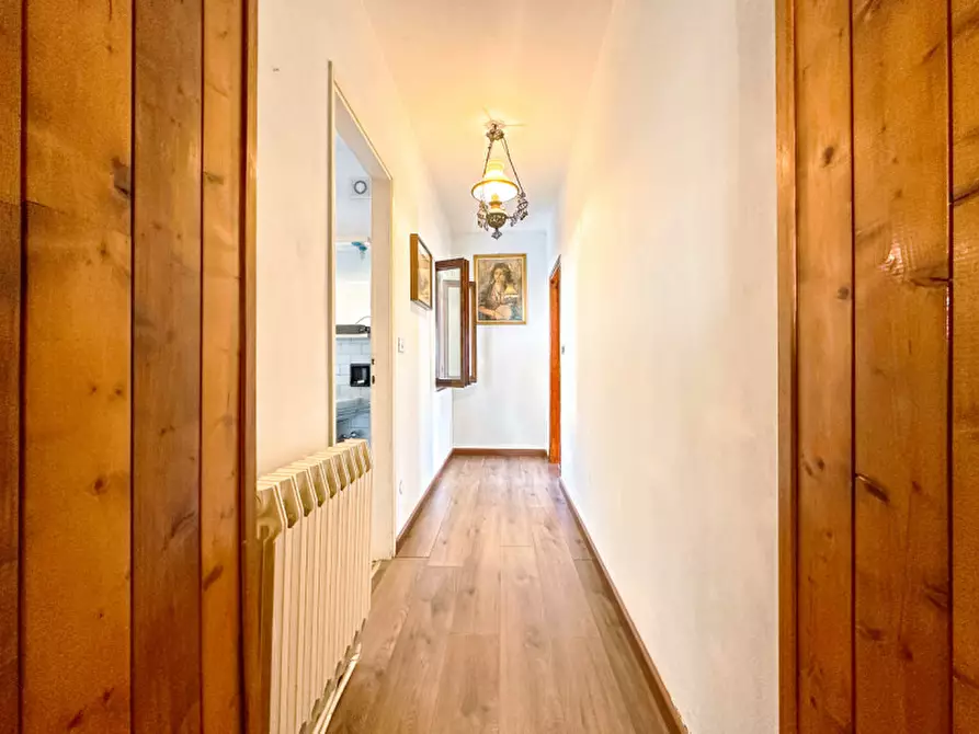 Immagine 12 di Appartamento in vendita  in via per ghiffa, 3 a Oggebbio