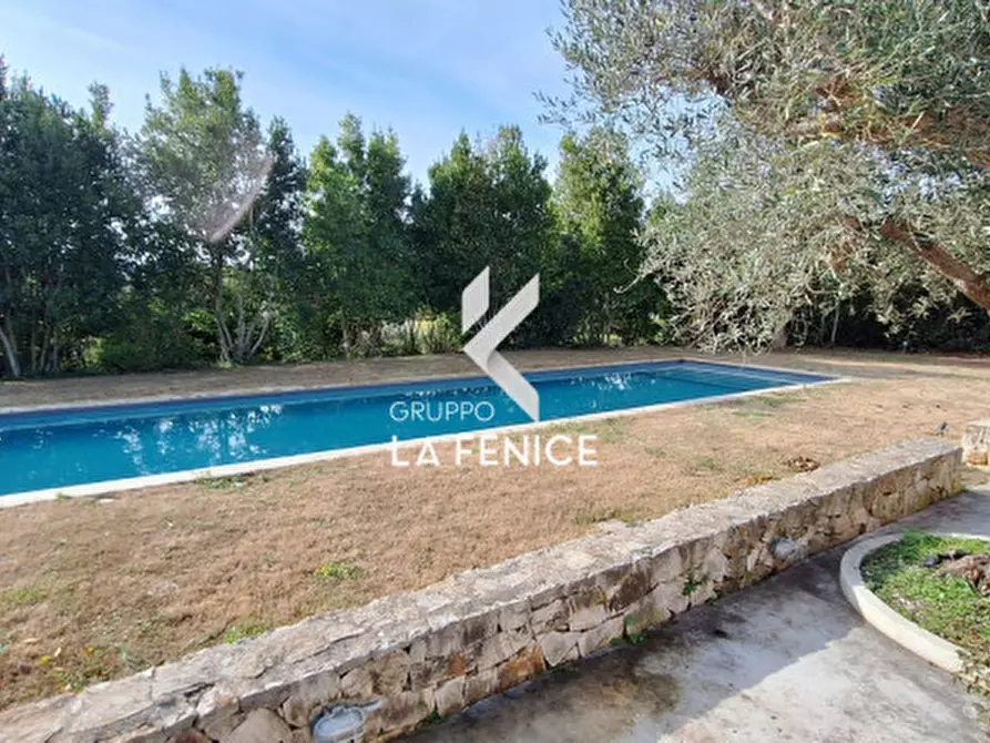 Immagine 9 di Rustico / casale in vendita  in c.da Bellezza a Martina Franca