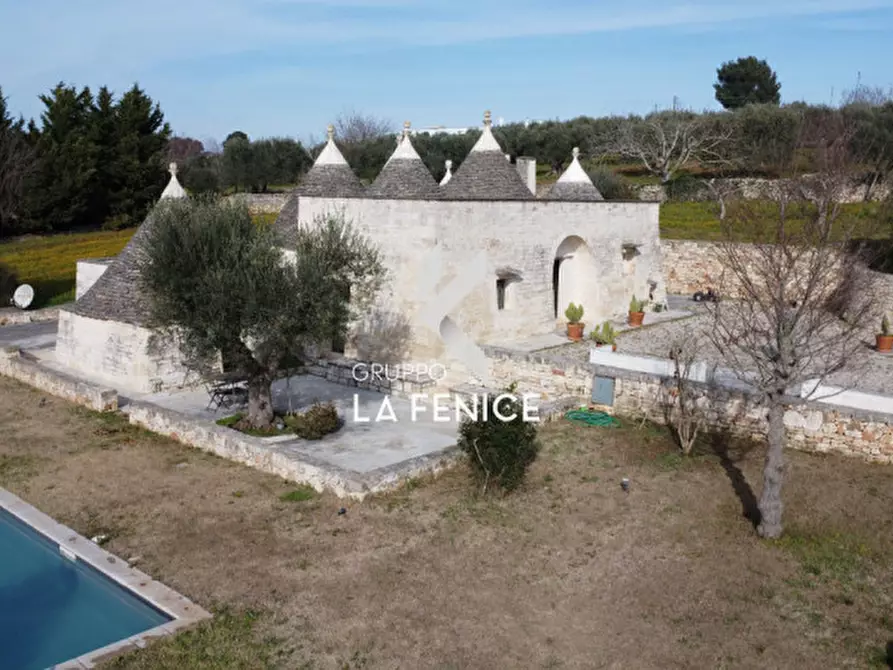 Immagine 53 di Rustico / casale in vendita  in c.da Bellezza a Martina Franca