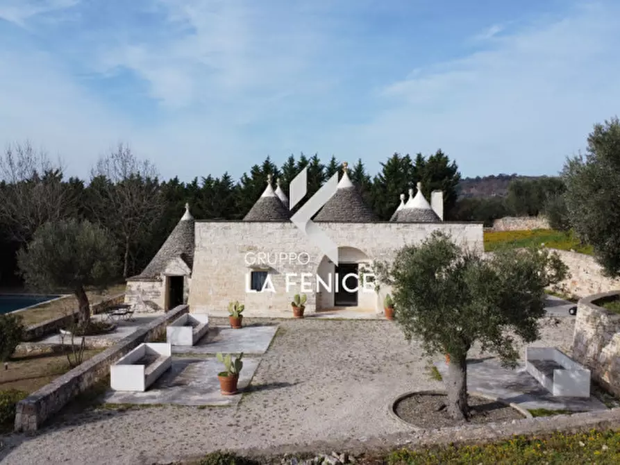 Immagine 56 di Rustico / casale in vendita  in c.da Bellezza a Martina Franca