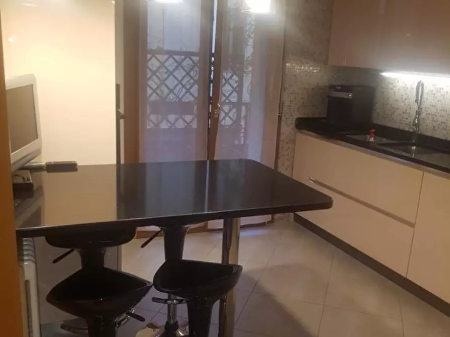 Immagine 4 di Appartamento in vendita  in via salvi a Vicenza