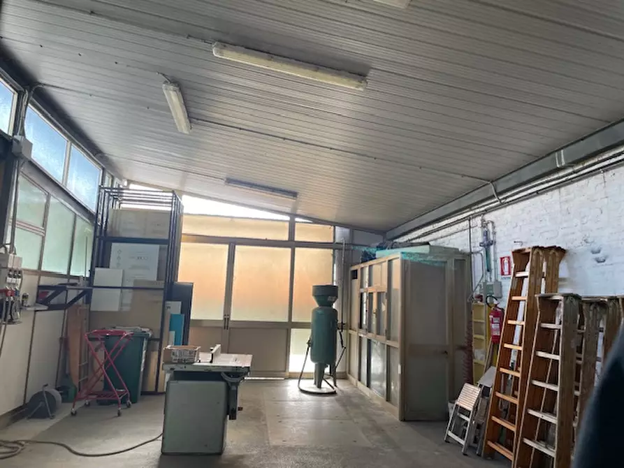 Immagine 5 di Capannone industriale in vendita  in via di vittorio a Mira