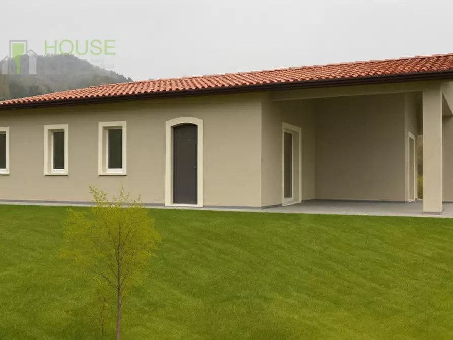 Immagine 3 di Casa indipendente in vendita  in Via Soglio a Monte Di Malo