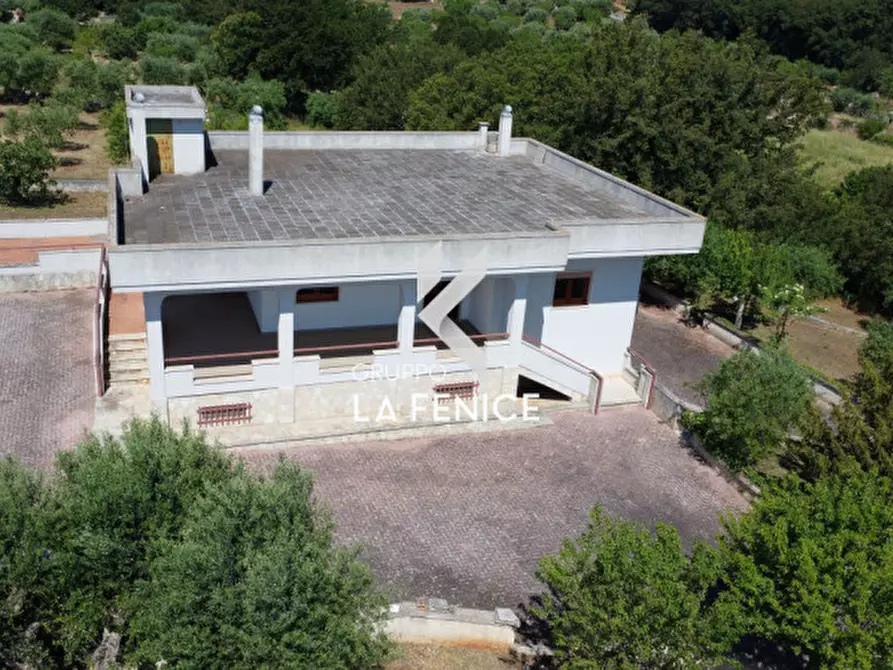 Immagine 10 di Villa in vendita  in c.da san marco a Locorotondo