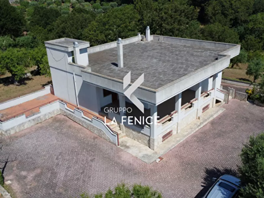 Immagine 13 di Villa in vendita  in c.da san marco a Locorotondo