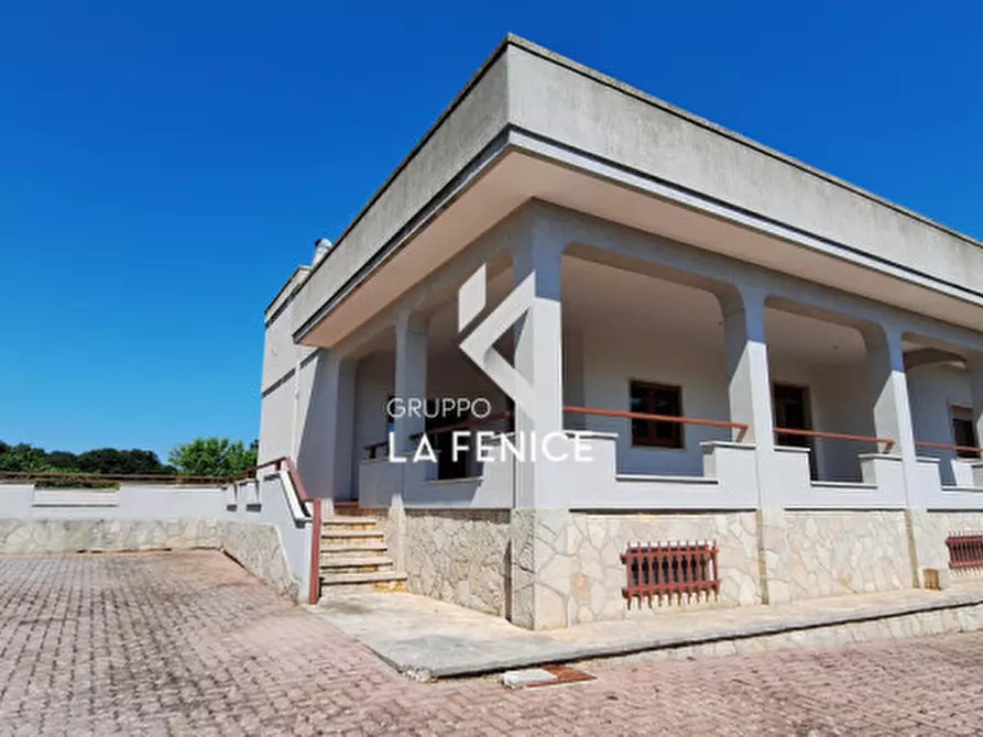 Immagine 14 di Villa in vendita  in c.da san marco a Locorotondo