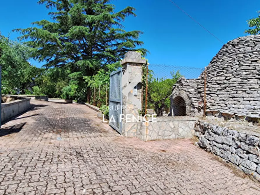 Immagine 23 di Villa in vendita  in c.da san marco a Locorotondo