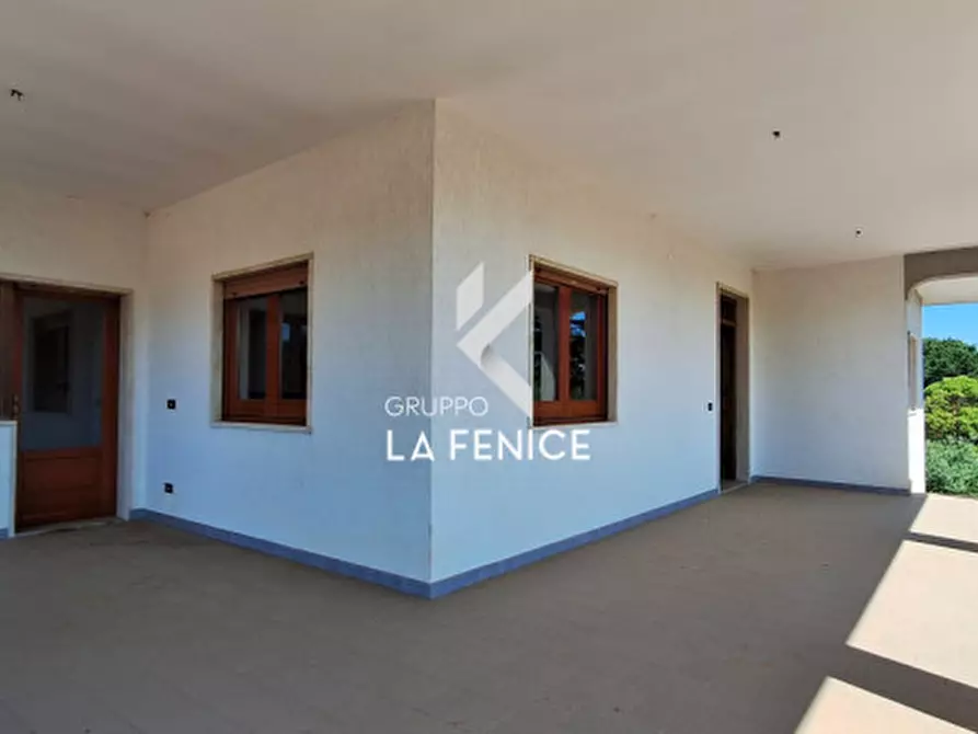 Immagine 30 di Villa in vendita  in c.da san marco a Locorotondo