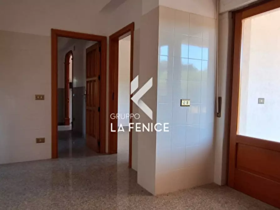 Immagine 44 di Villa in vendita  in c.da san marco a Locorotondo