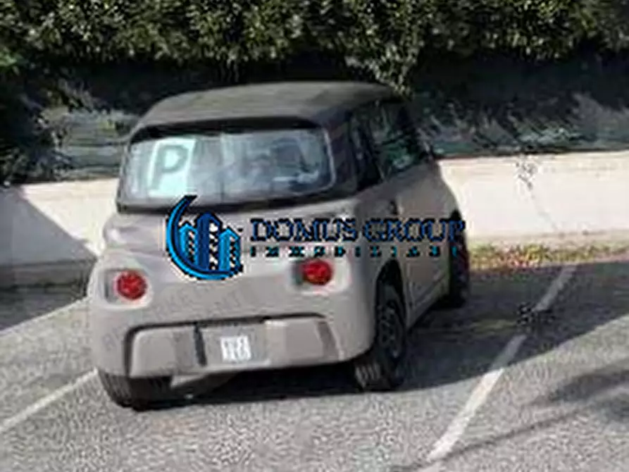 Immagine 7 di Appartamento in vendita  in VIA DI SELVA CANDIDA a Roma