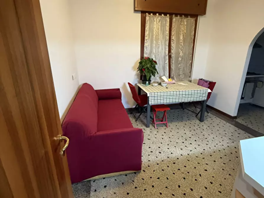 Immagine 1 di Appartamento in vendita  in Via Garigliano a Venezia