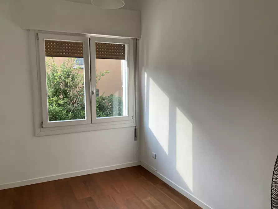 Immagine 8 di Casa bifamiliare in affitto  a Vicenza