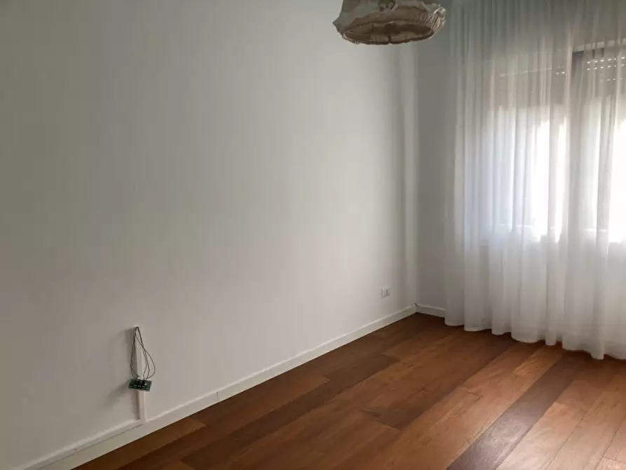 Immagine 13 di Casa bifamiliare in affitto  a Vicenza