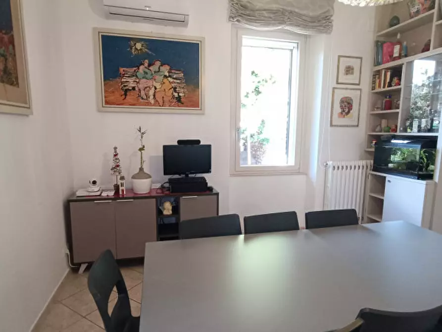 Immagine 7 di Casa indipendente in vendita  in Viale Orazio Antinori a Perugia