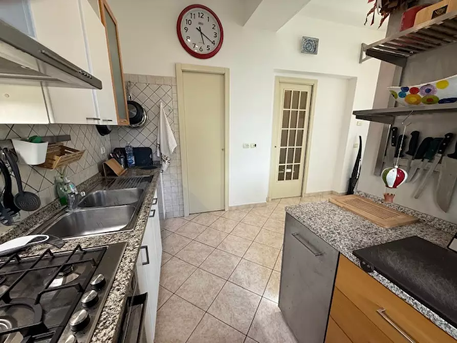 Immagine 28 di Casa indipendente in vendita  in Viale Orazio Antinori a Perugia